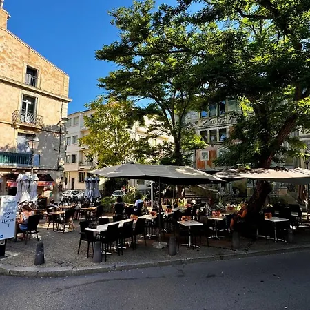 Le Mediterraneen, Charmant, Secteur Gare